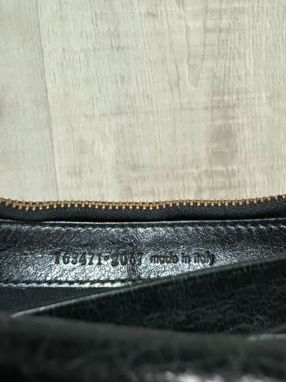 Balenciaga Black Lambskin Leather Classic Wallet - Picture 10 of 10